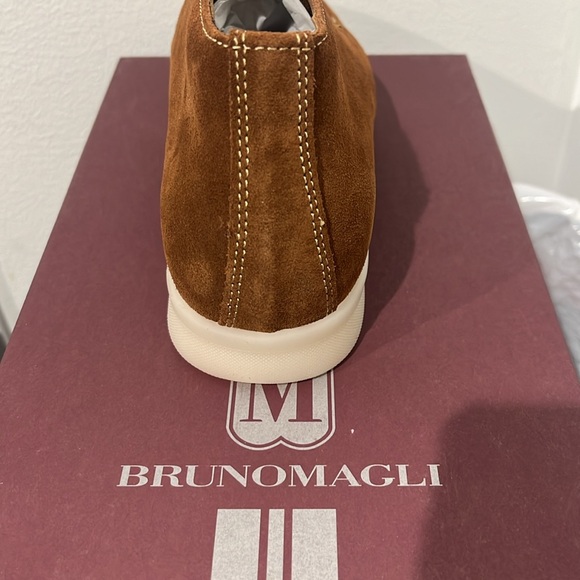 SUEDE Bruno Magli NWT in BOX Brown Suede Loafer NEVER WORN - Picture 3 of 7